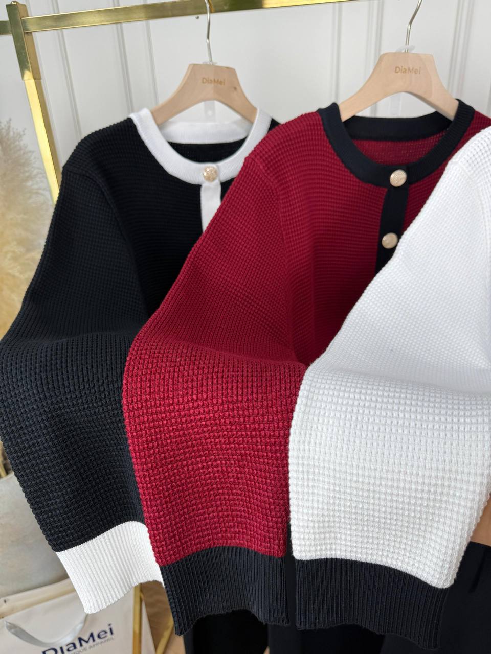 Двойка твидо...