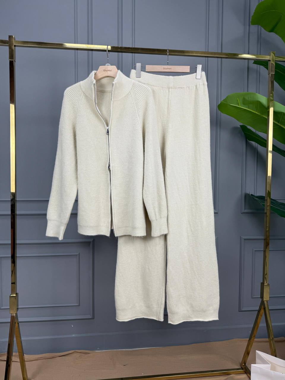 Двойка трико...