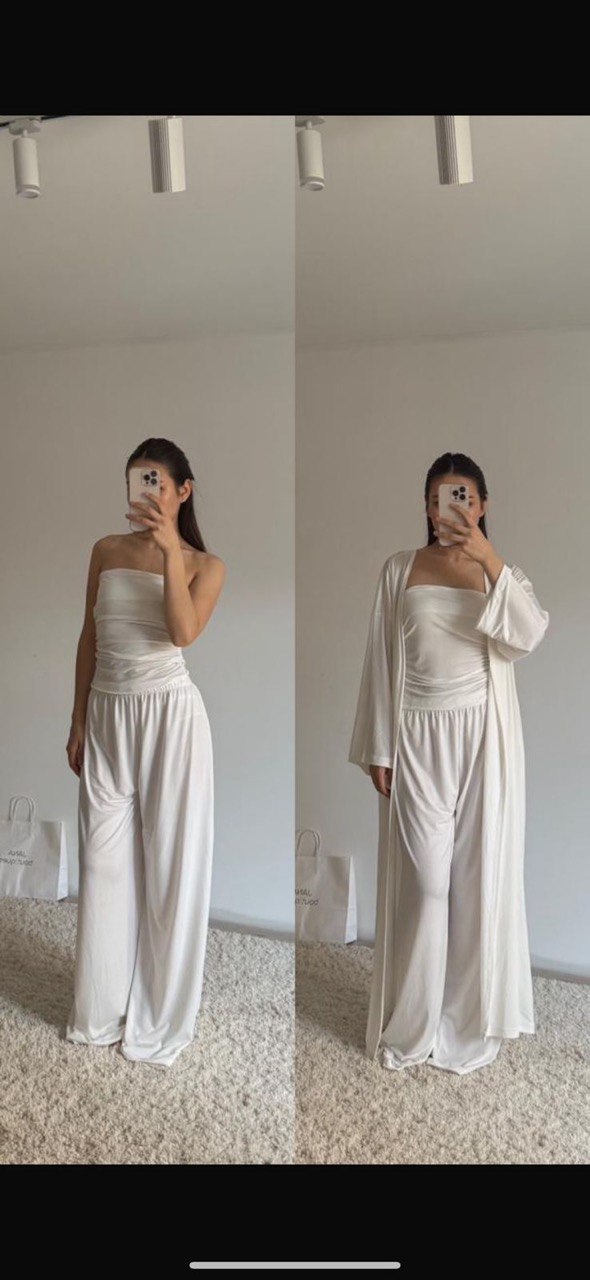 Тройка 
Ткань ( Токио) 
Размер ( стандарт) 
Цена 1000 
...