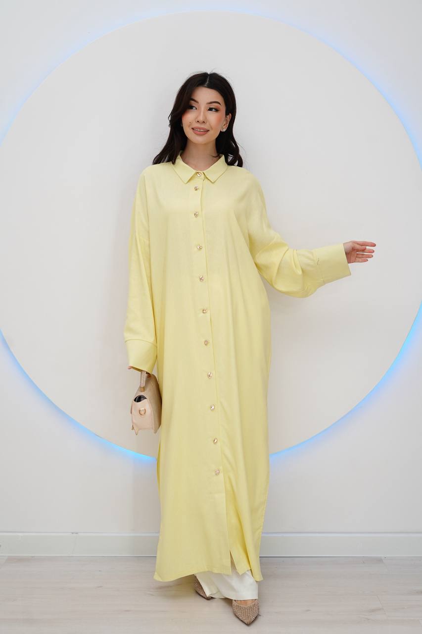 Новинка!
Свободный рубашечный костюм в стиле oversize —...