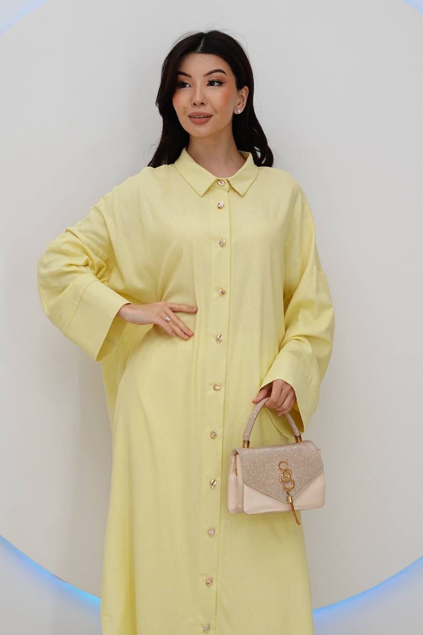 Новинка!
Свободный рубашечный костюм в стиле oversize —...