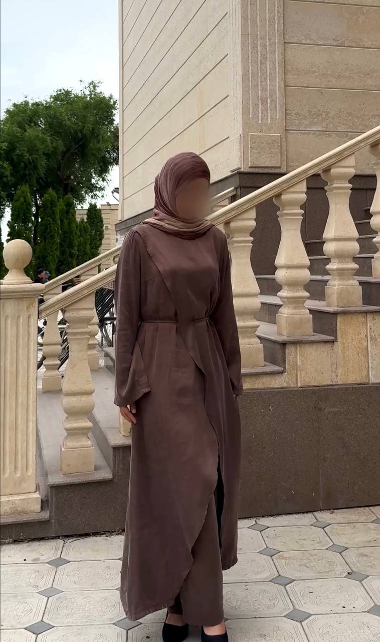 Двойка из натуральный купры.
Размер: стандарт 42-46 
Це...