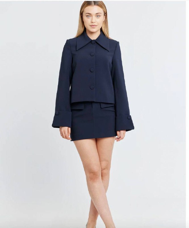 Двойка 
42-44размер
Белый/бордо/айвори/красный
200штук-...