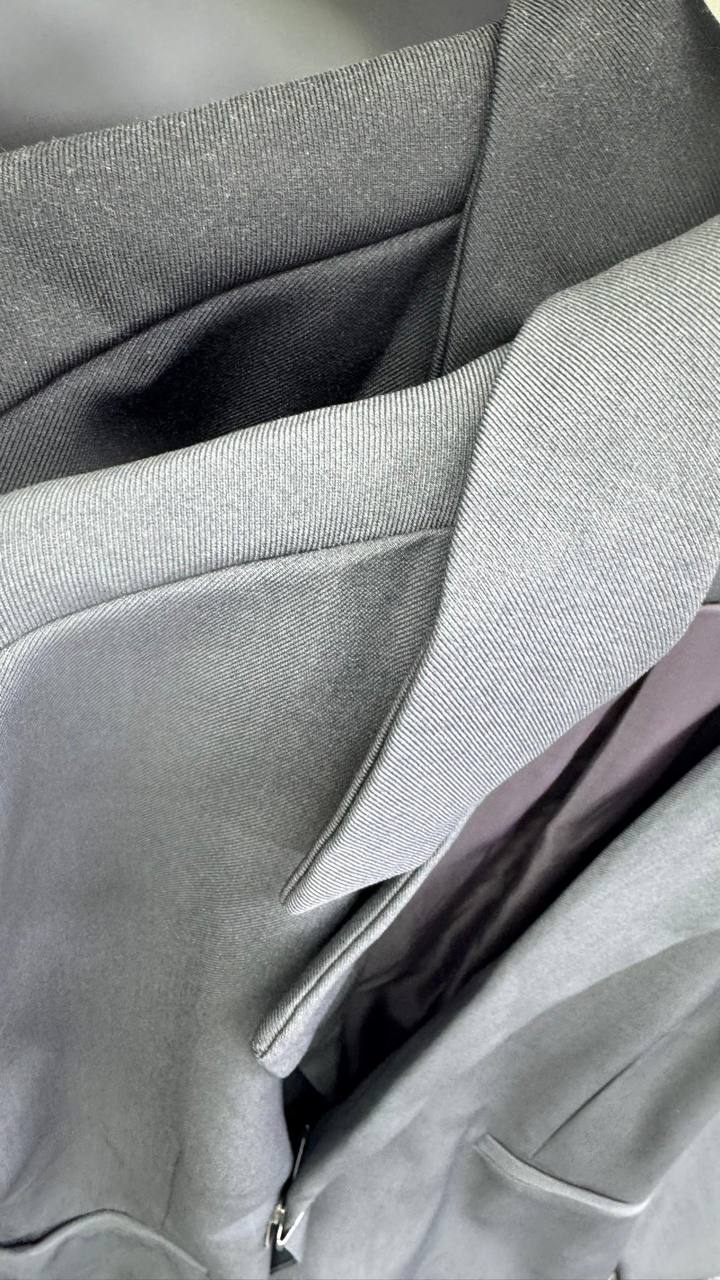 Привозной🇨🇳
Модель 2
Штук 100-+
Цена 720 сом