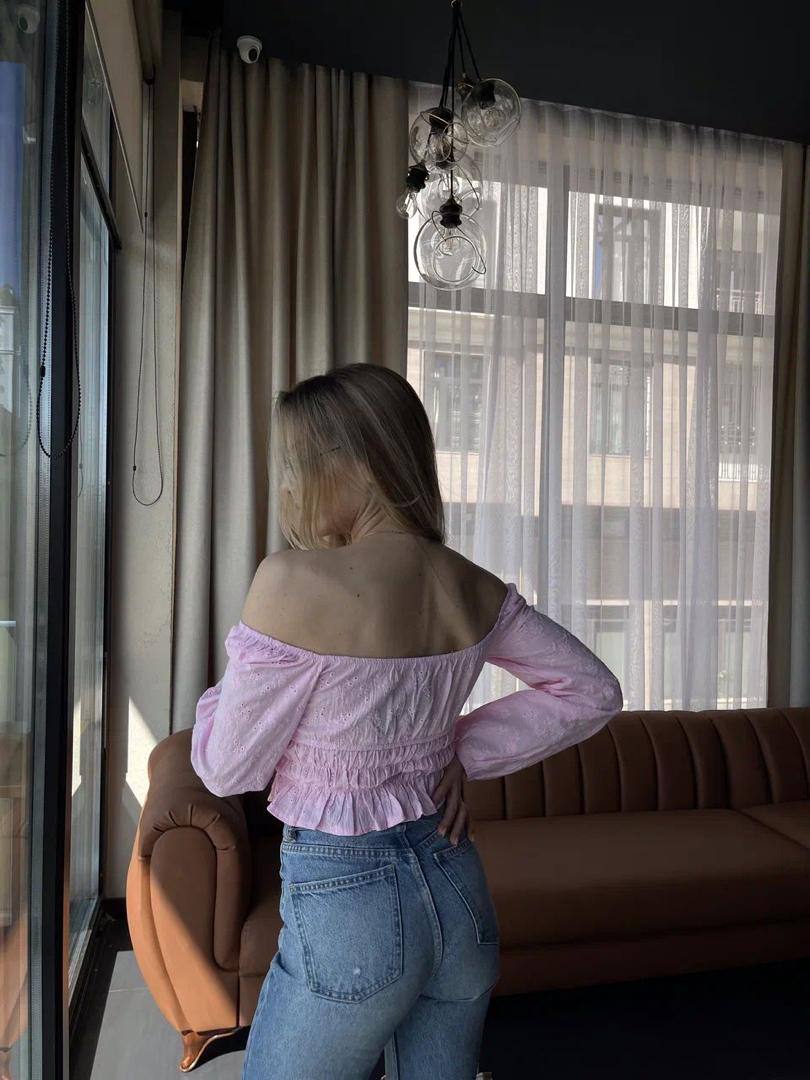 Комбез Штапель
42-48размер
100штук-+
Цена 190