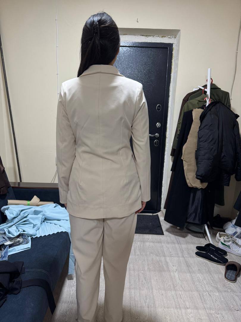 Ткань Зара 
Количество 190шт
Размер 42-44
Цена 480сом