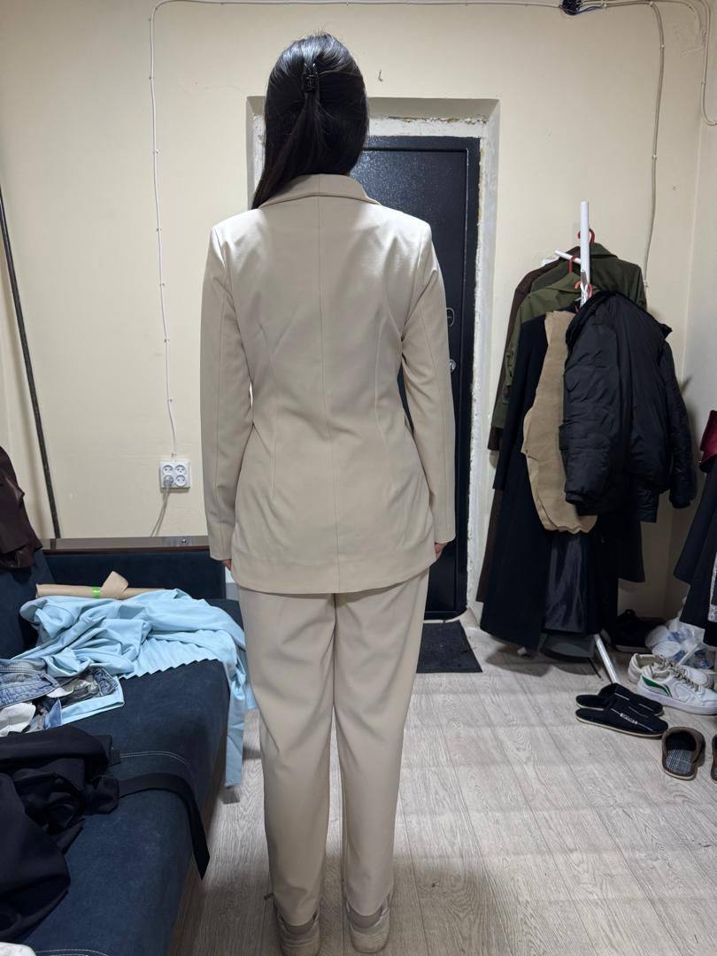 Ткань Зара 
Количество 190шт
Размер 42-44
Цена 480сом