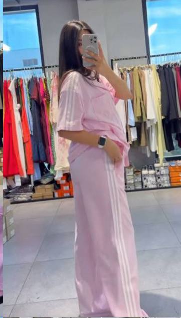 В наличии в 3х цветах есть 🌸
Отдаем по себестоимости
Це...