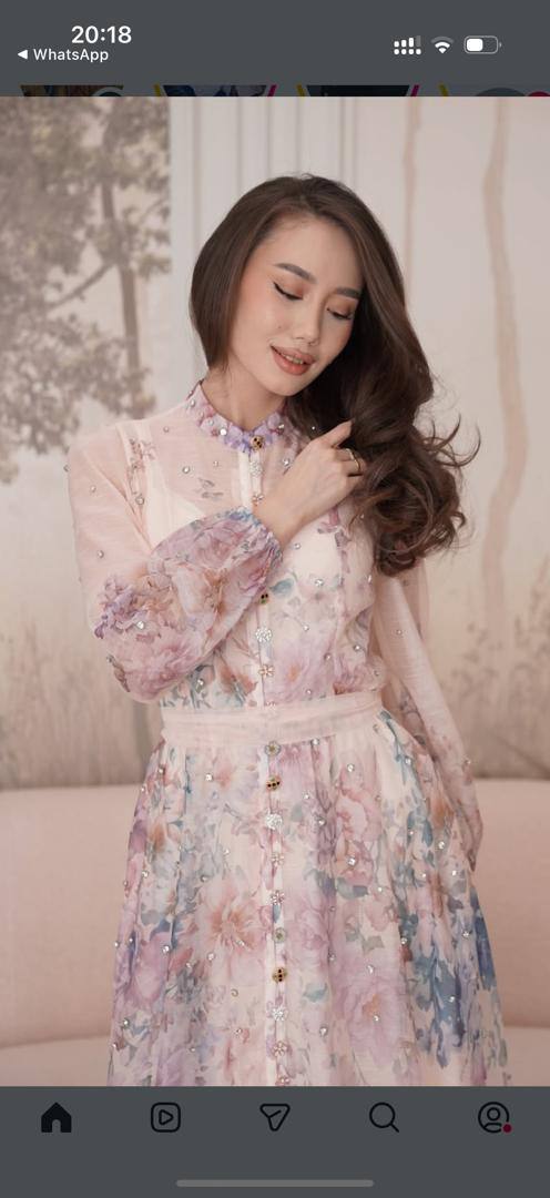 Нежное платье в стиле Zimmermann — тренд весны 🌸