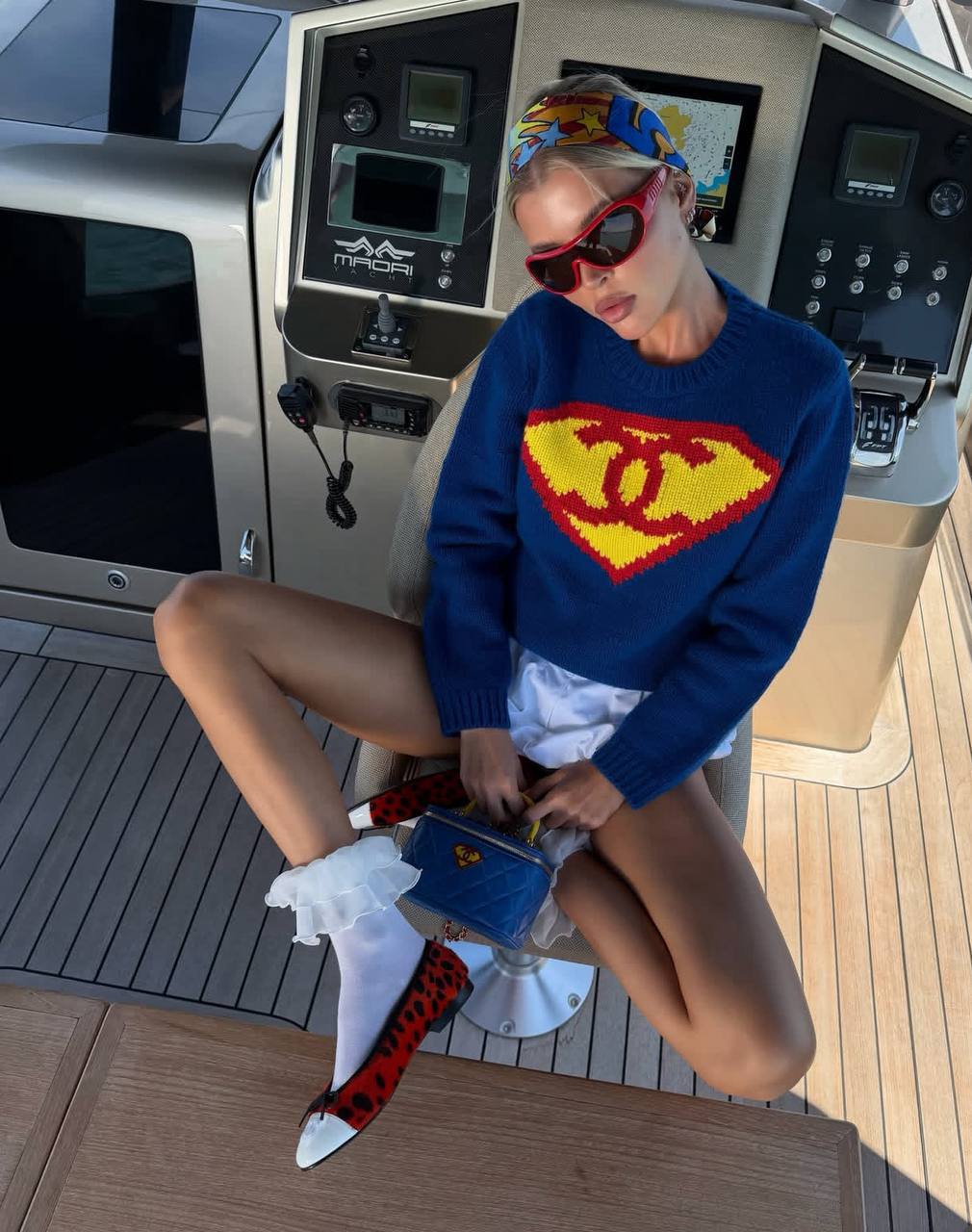Получили модный свитер в стиле Chanel 🤍