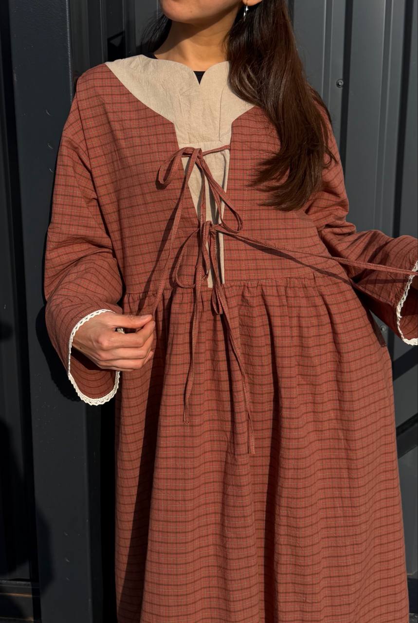 Новинка сезона
• Лёгкое и воздушное платье
• Натуральна...