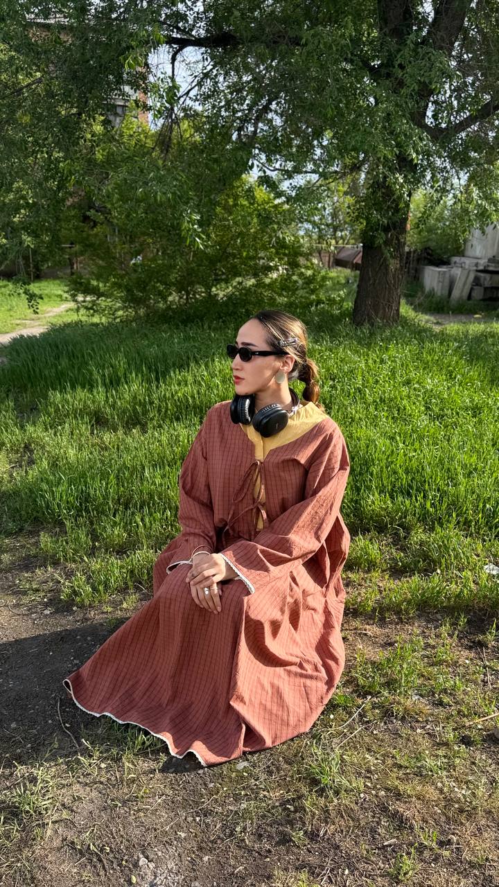 Новинка сезона
• Лёгкое и воздушное платье
• Натуральна...