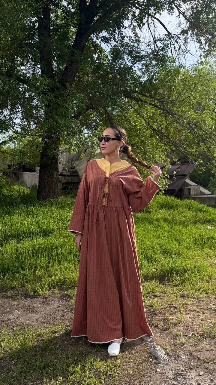 Новинка сезона
• Лёгкое и воздушное платье
• Натуральна...