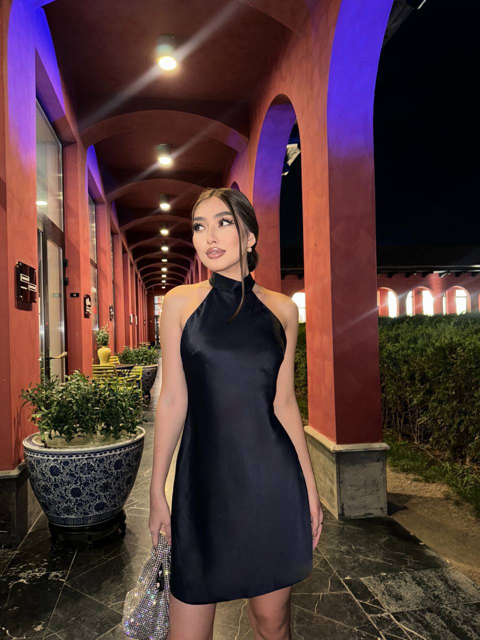 Струящееся мини платье 🔥
Размеры : с m l 
Цена :850 сом...