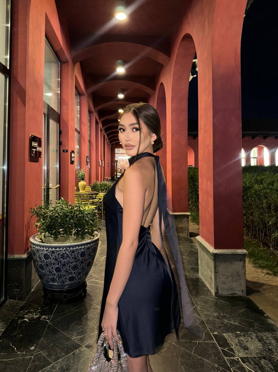 Струящееся мини платье 🔥
Размеры : с m l 
Цена :850 сом...