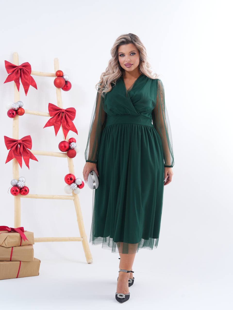 Платье потря...