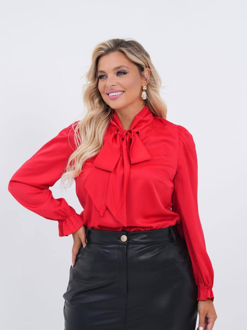 Блузка шелко...