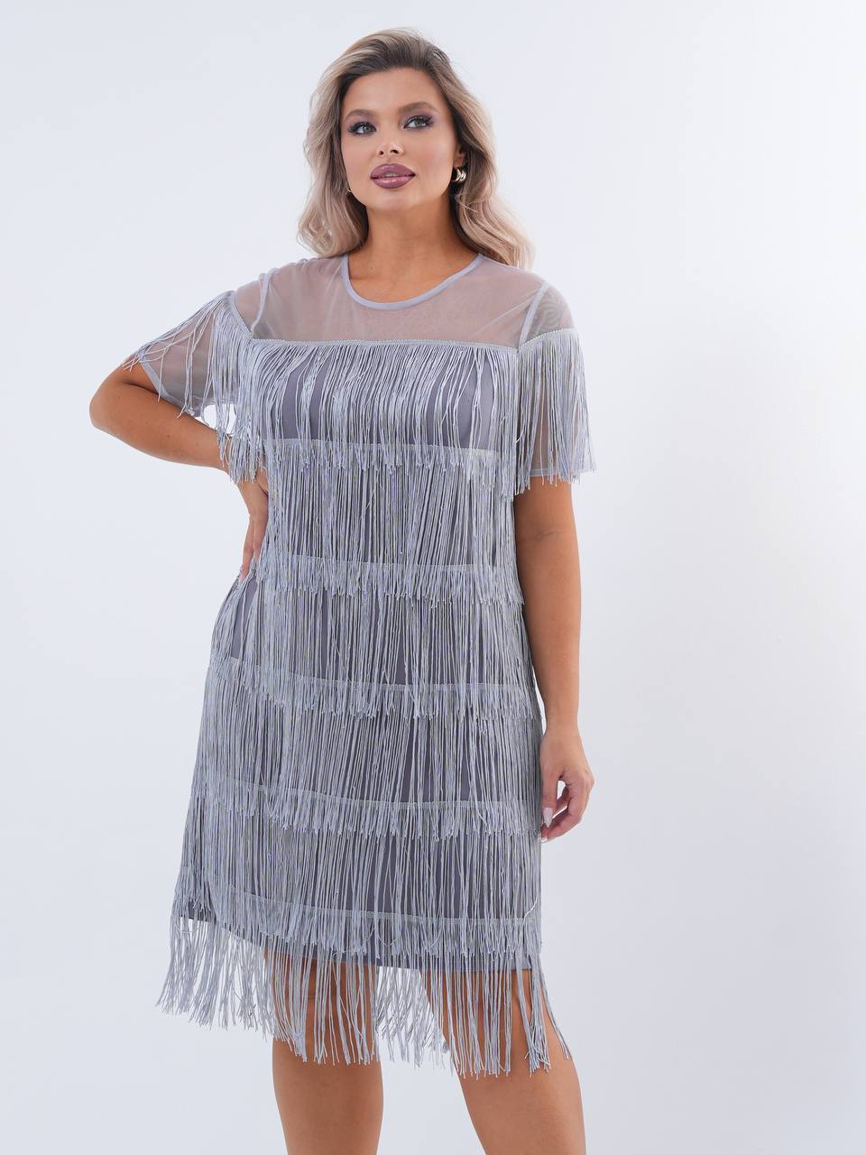 Платье с бах...