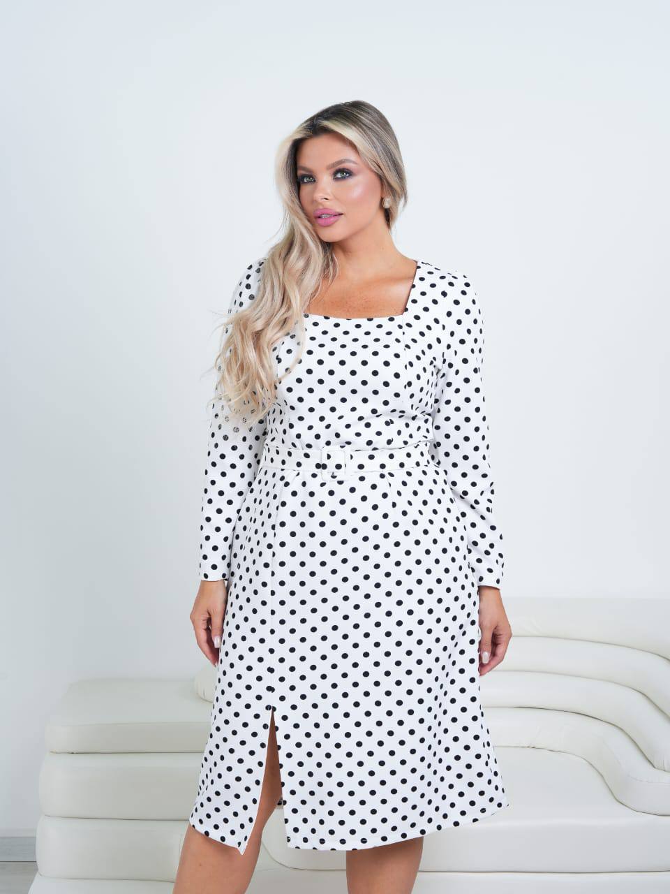 Платье-футля...