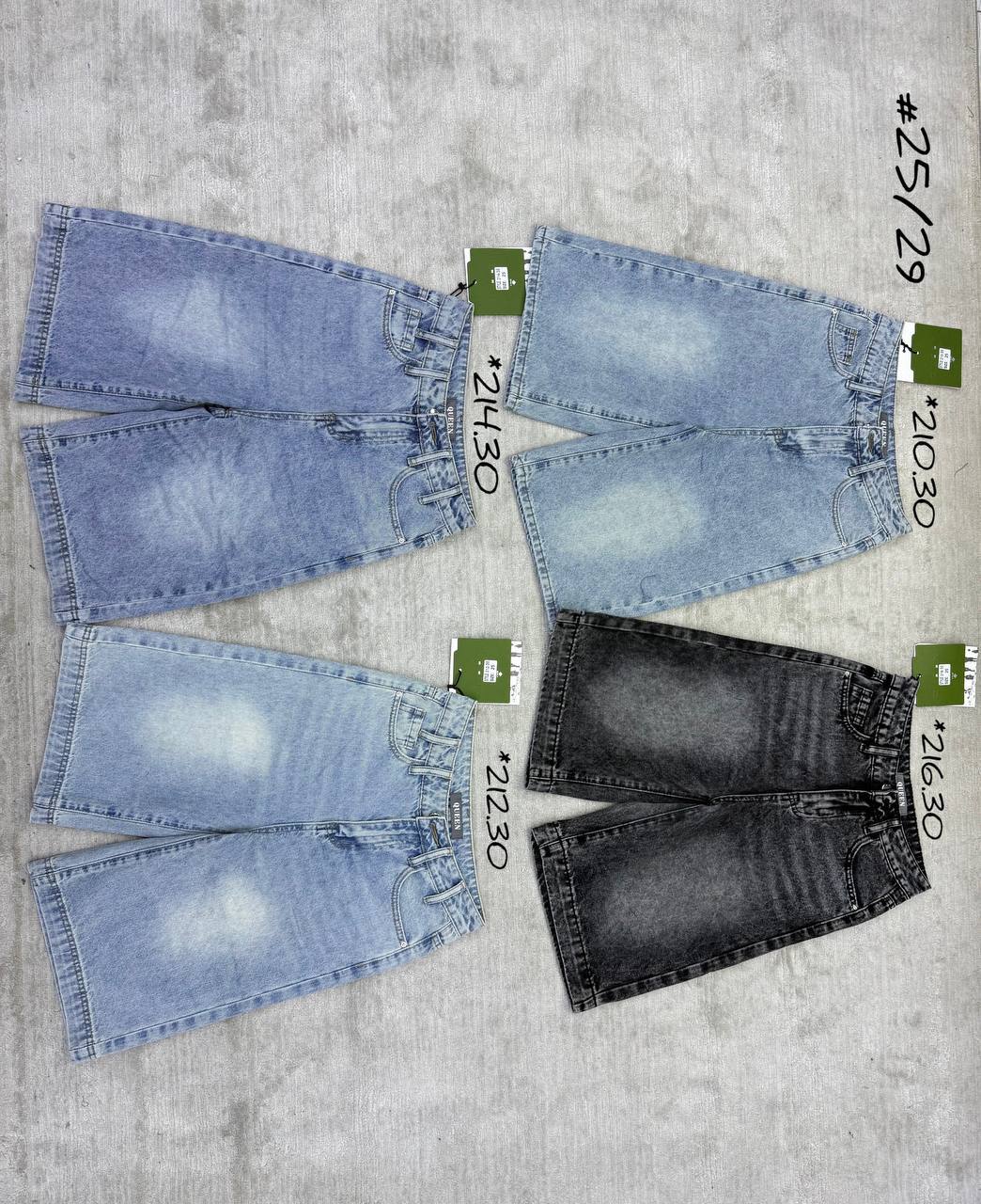 Модель:Шорты 
Размер:25/29
Ткань: Стрейч
Производство: ...