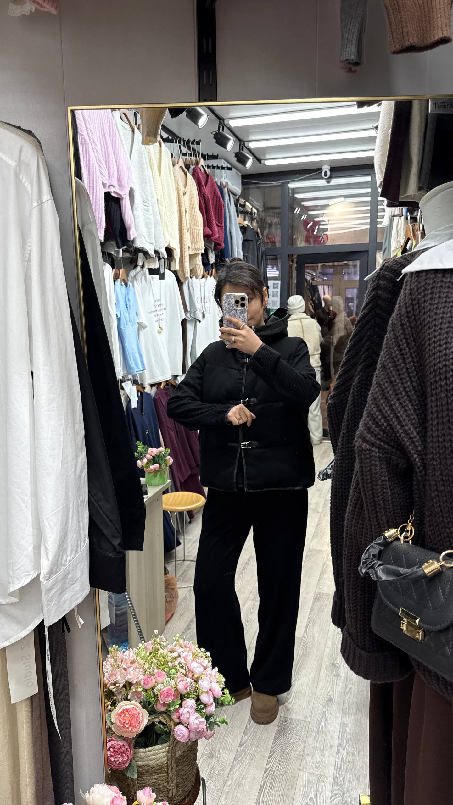 Идеальная чё...