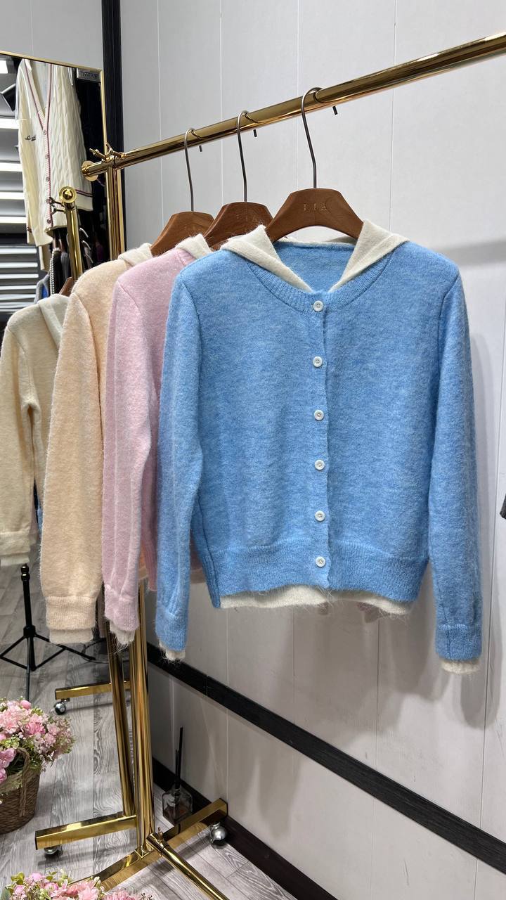 Кардиганы 🌸
Размер:стандарт 🌸
Цена:800сом🌸