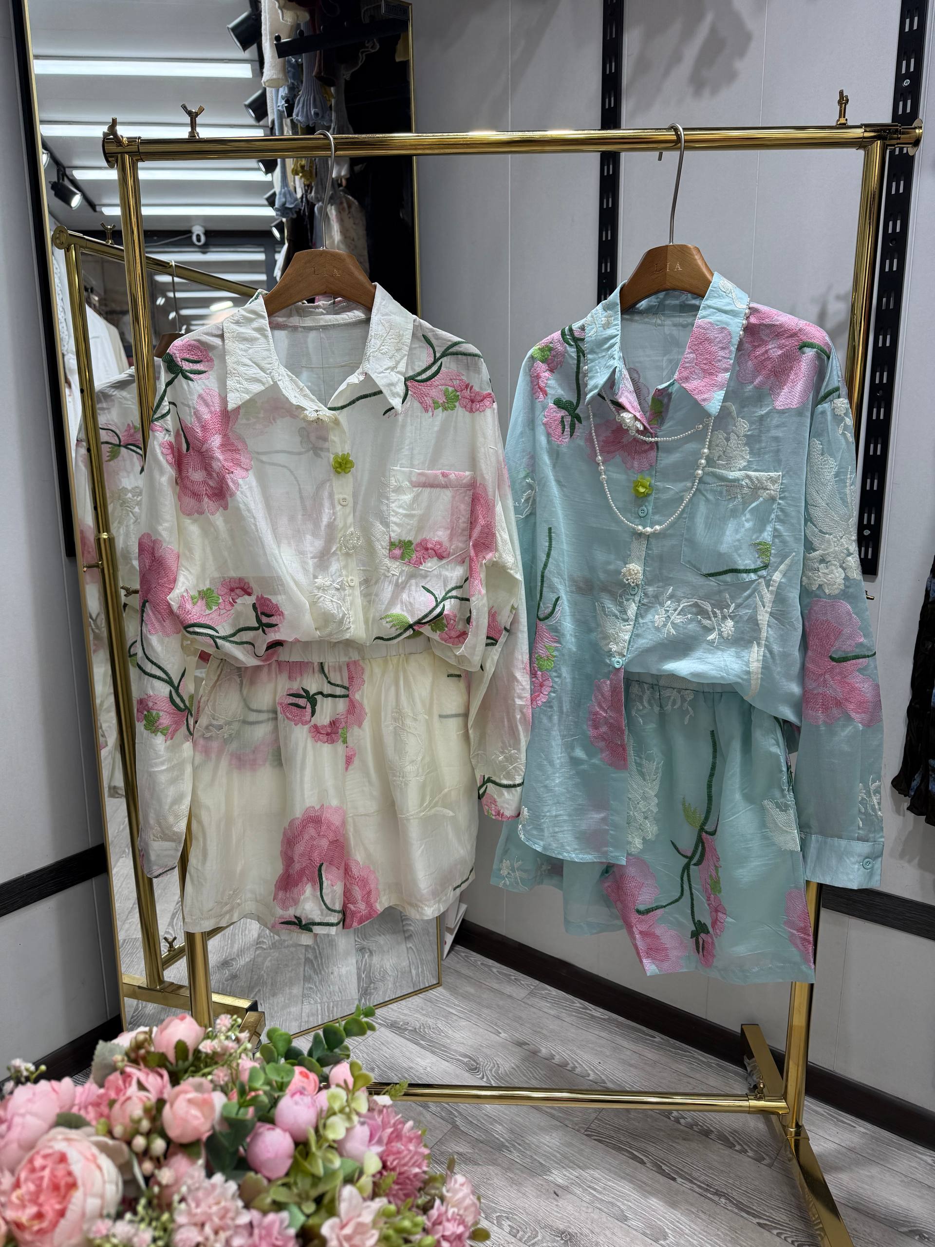 Новинка 💐
— Нежная двойка с шортами для летнего настрое...