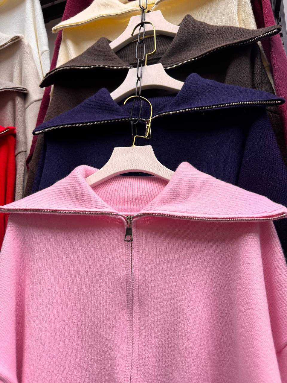 Свитер с вор...