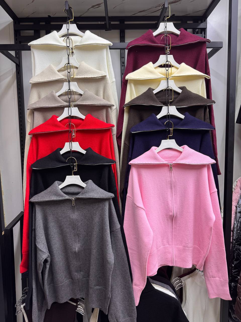 Свитер с вор...