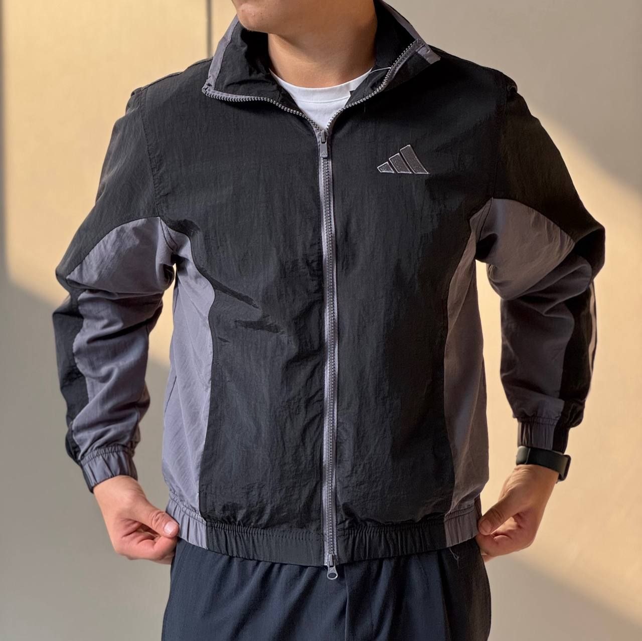 Ветровка | KC3922
Размеры: M-3XL
Цвета: black, white 
Ц...