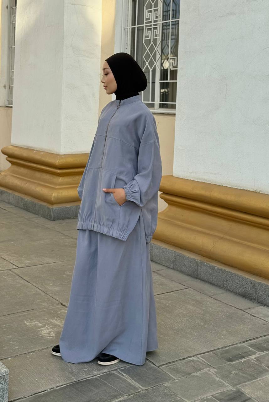 Снова в наличии 
Практичная удобная на весну и на лето ...