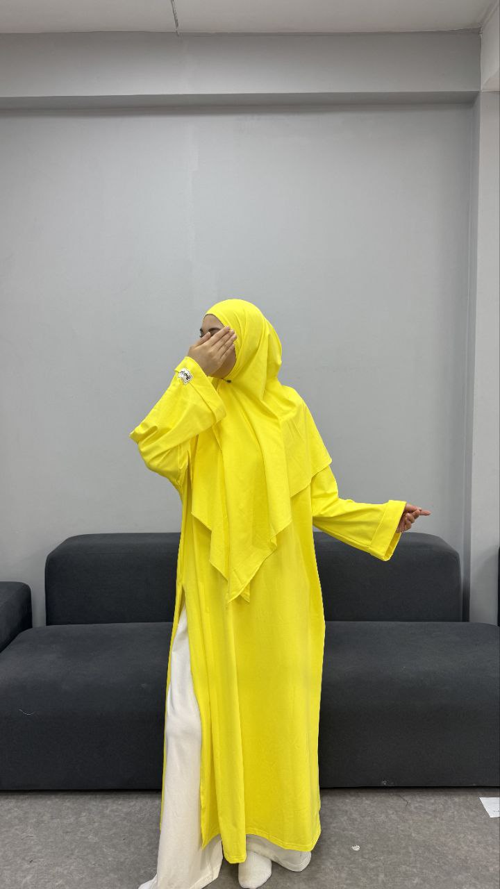 Тройка 
Туника + брюки +косынка
Ткань : Турецкий супрем...