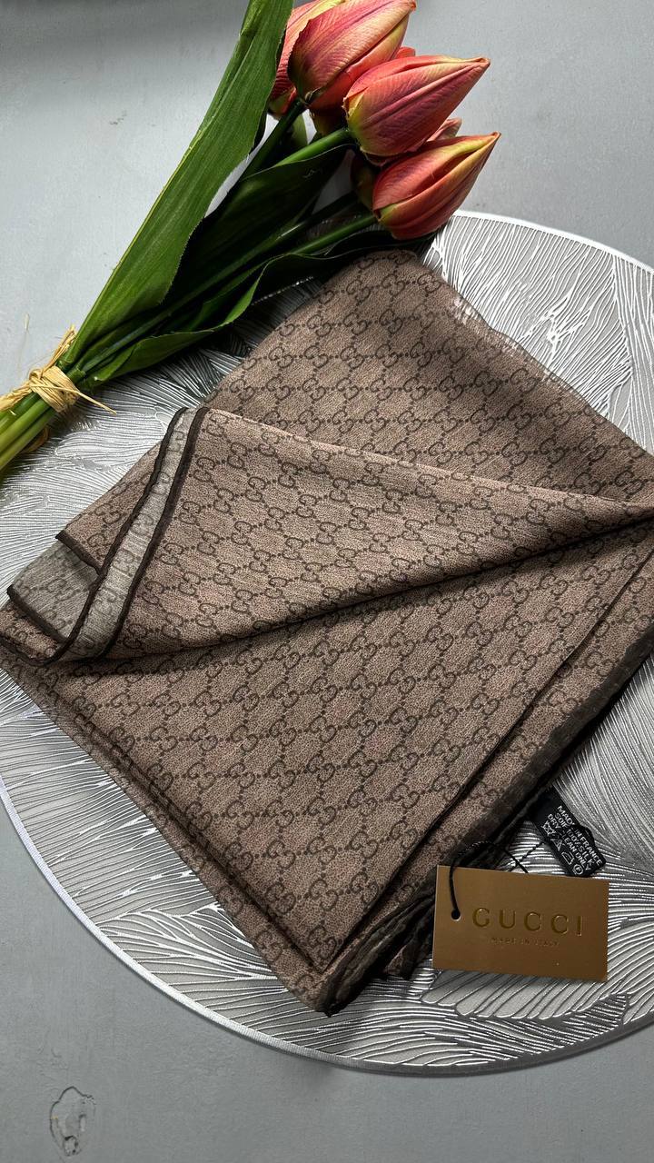 Палантин тонкий шарф Жоржет подбренд ☝️
Размер 180/70 📏...