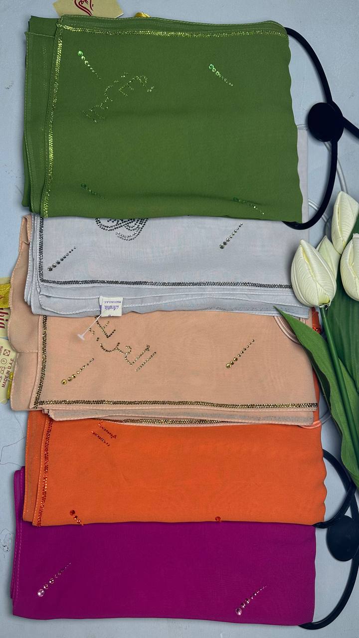 Новинки Жордет Дубай 🌙
платки тонкие к сезону ✨
Размер ...