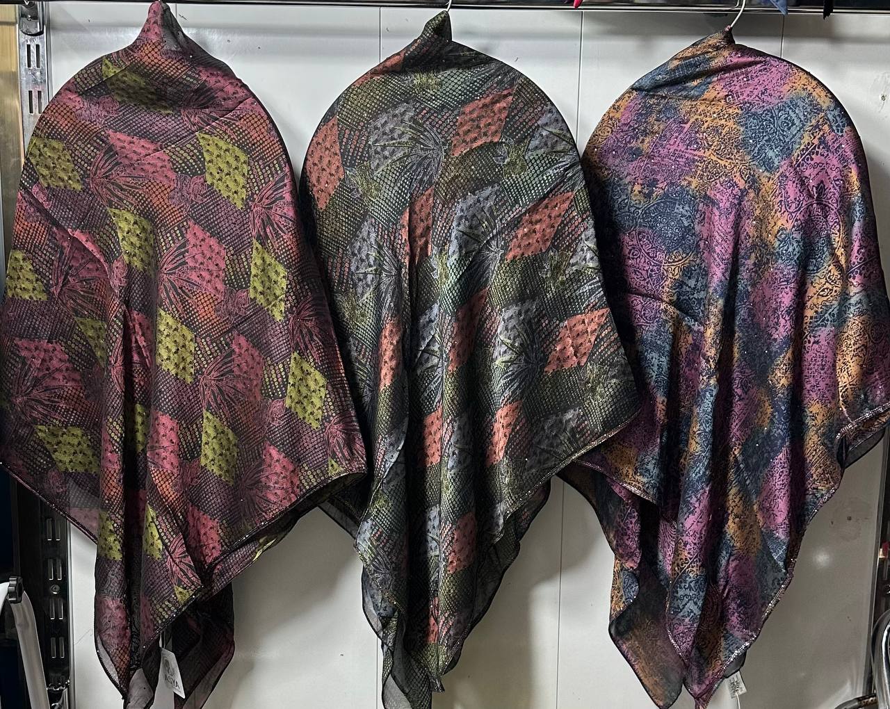 Новинки Жордет Дубай 🌙
платки тонкие к сезону ✨
Размер ...