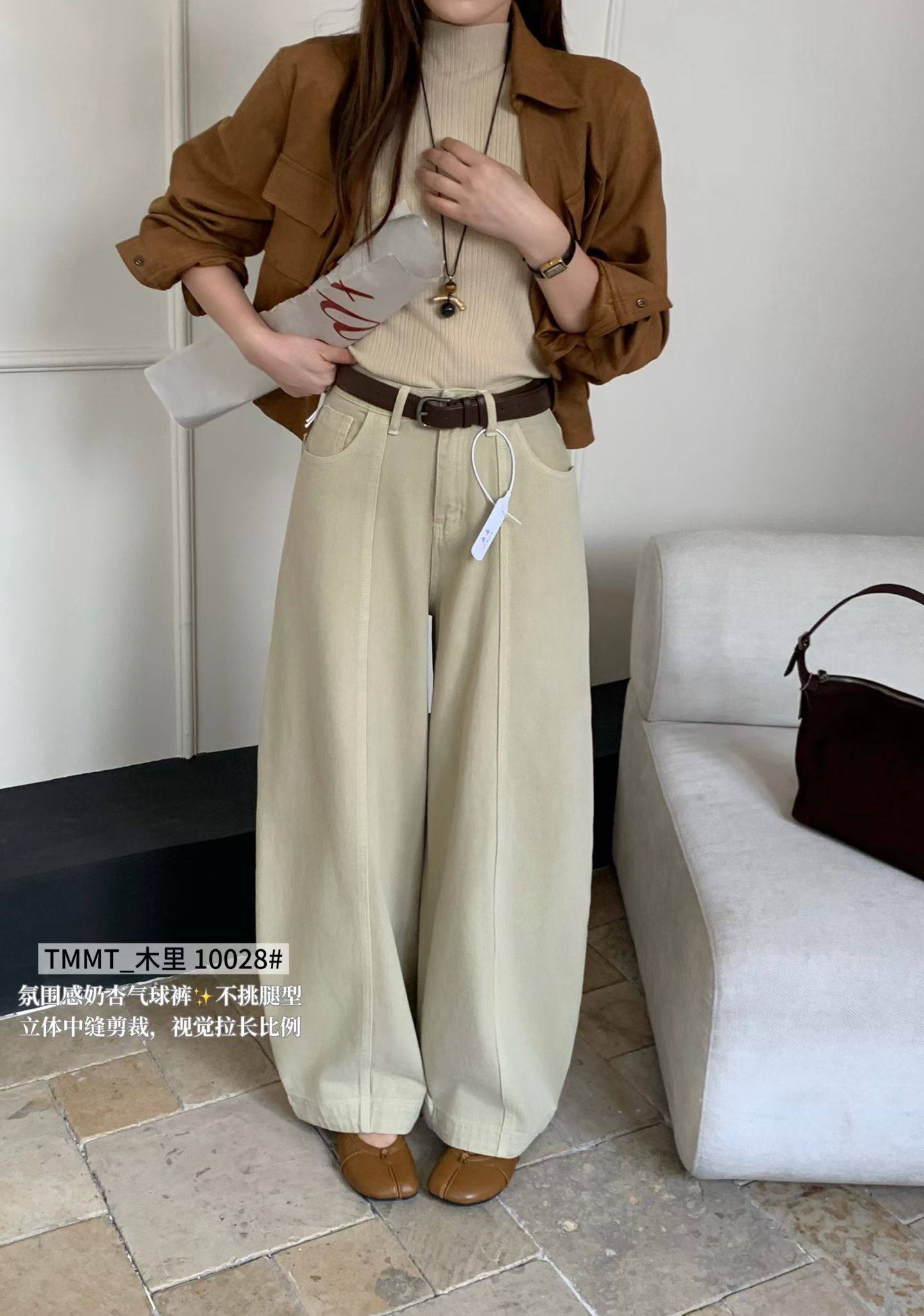New collection 
Джинсы, которые разбирают с первой пост...