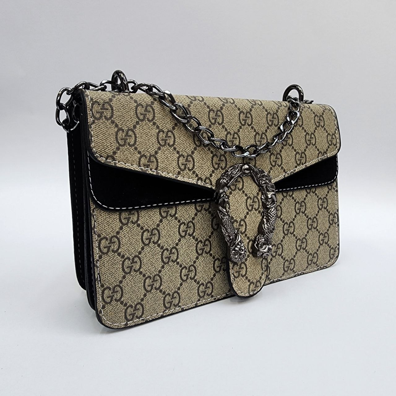 GUCCI 
Цена:...