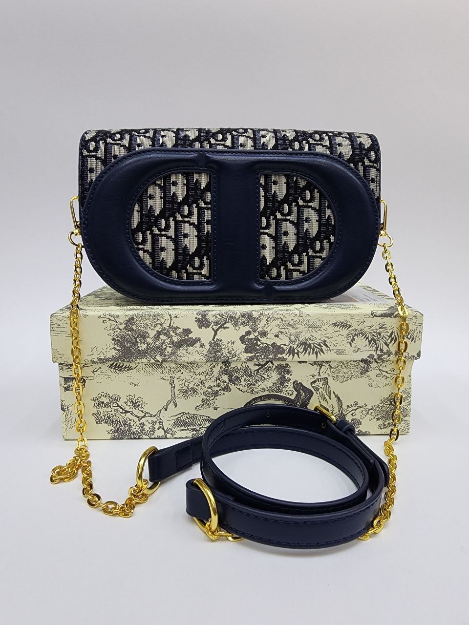 Бренд: DIOR ...
