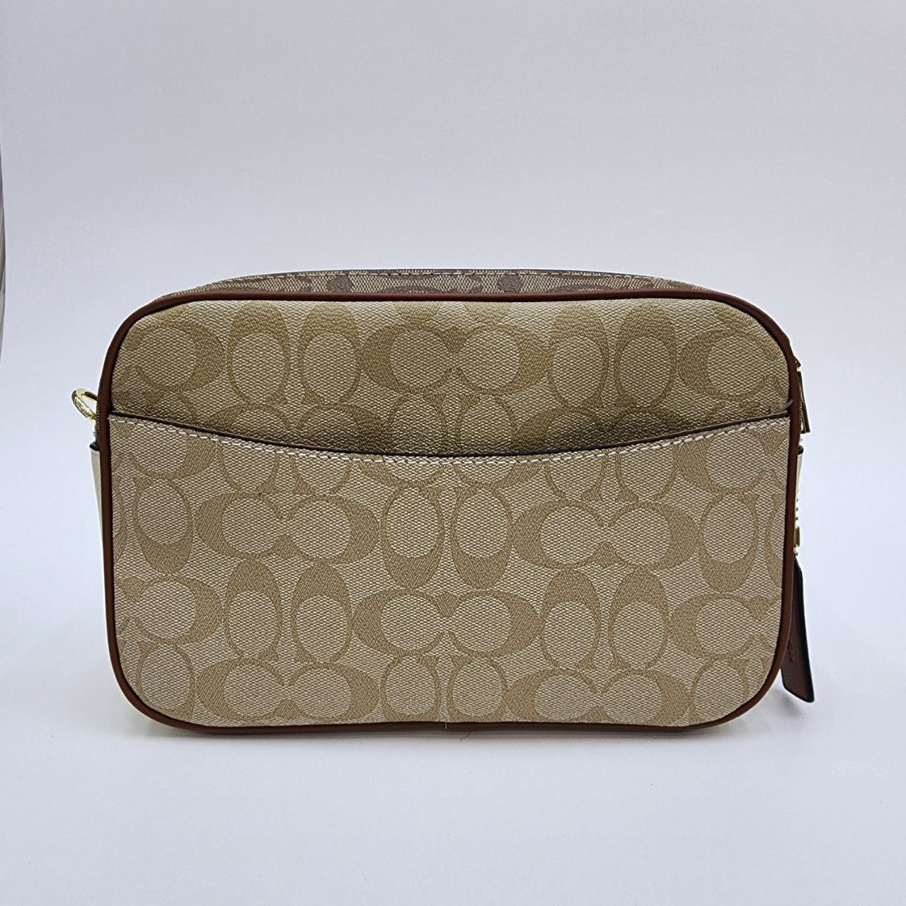 COACH 
Цена: 3400 сом
Размер: 25×16×8 5 см
Артикул: 195...