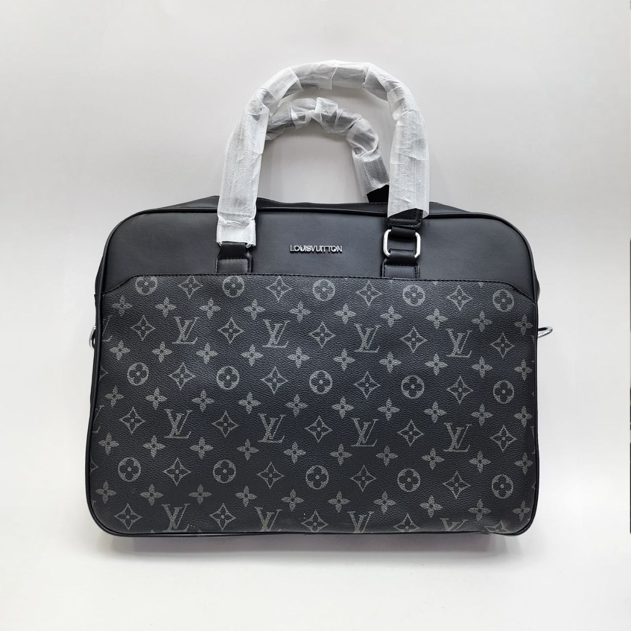 Бренд: LV LOUIS VUITTON 
Цена: 2200 сом
Размер: 40×29×7...