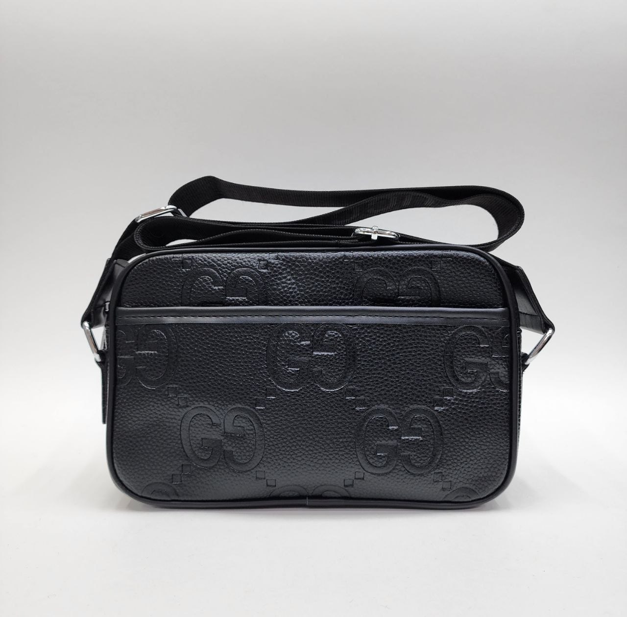 Бренд: GUCCI барсетка 
Цена: 1600
Размер: 24,5×15,5×7 с...