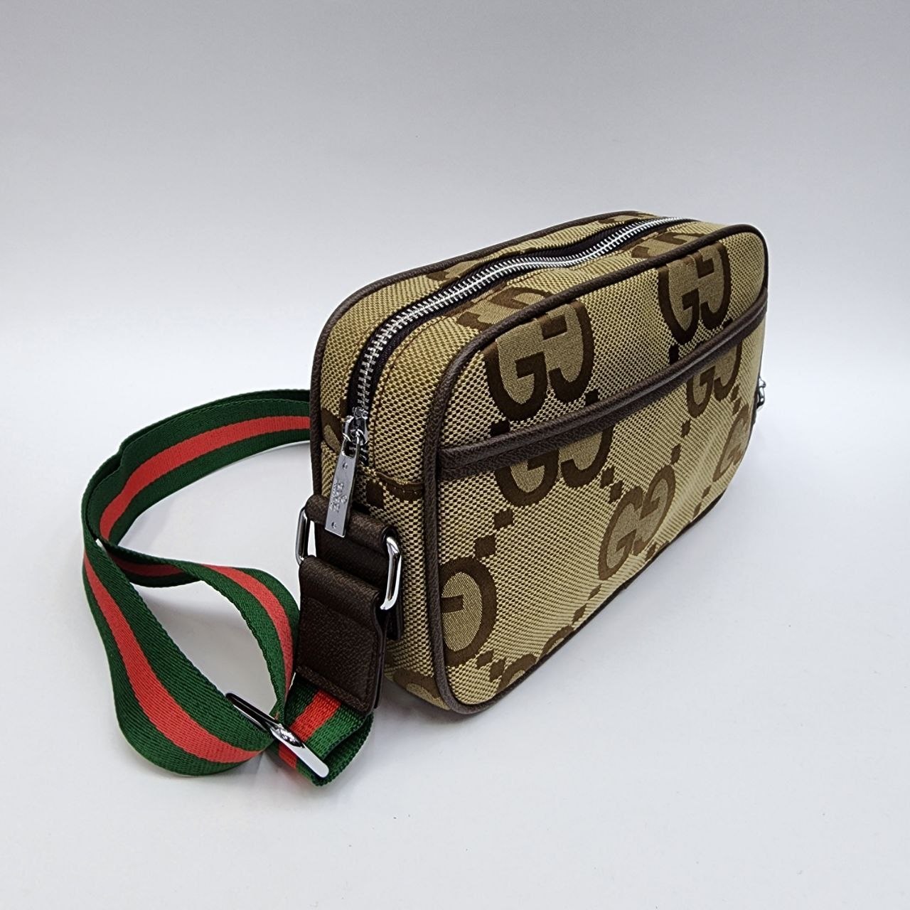 Бренд: GUCCI барсетка 
Цена: 1600
Размер: 24,5×15,5×7 с...