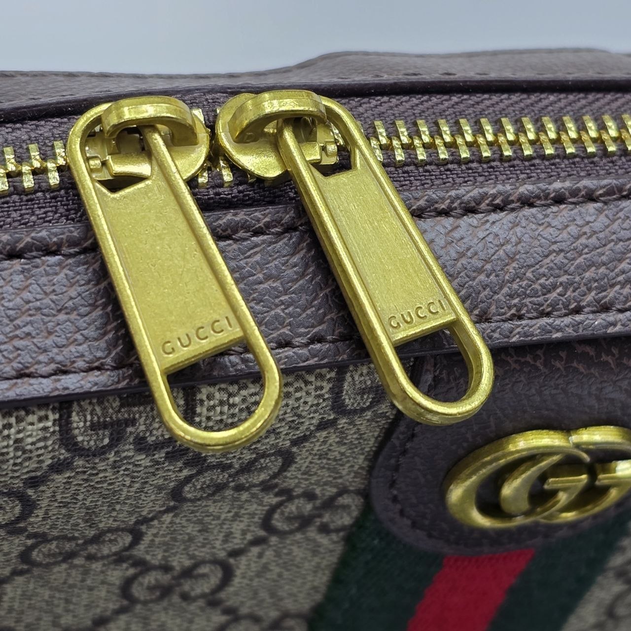 Бренд: GUCCI...