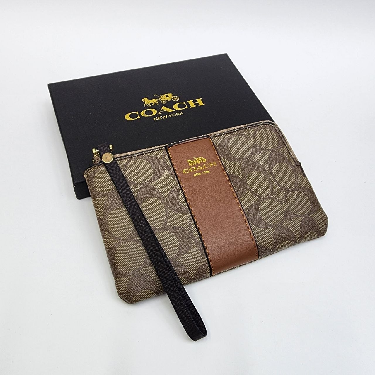 Бренд: COACH...