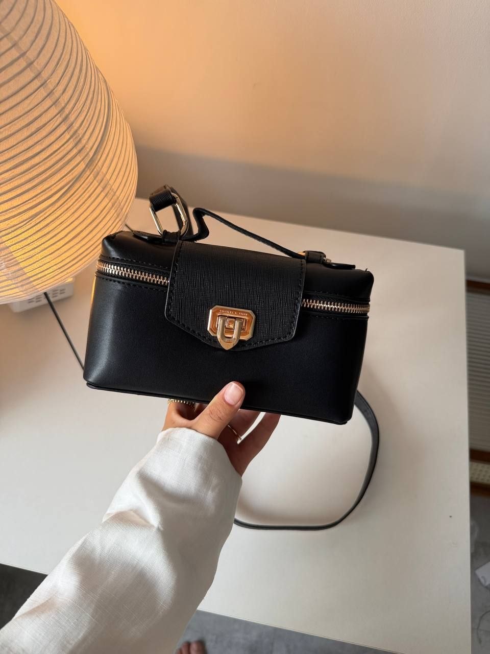 CHARLES&KEITH