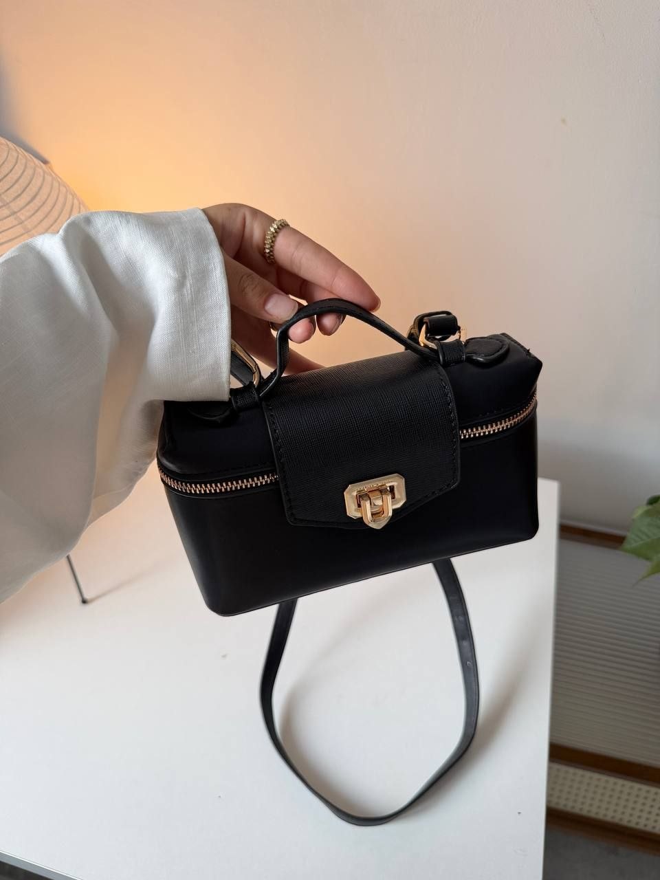 CHARLES&KEITH