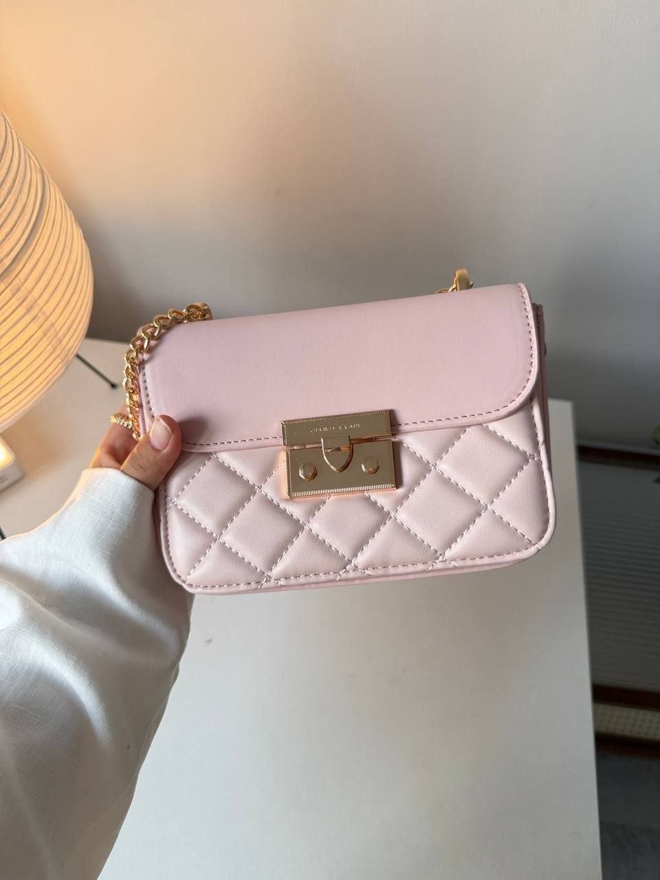 CHARLES&KEITH