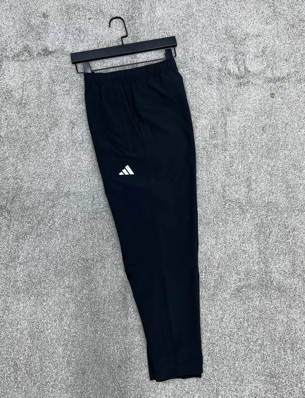 Спортивный трико ADIDAS ORIGINAL 
Производство Фабричны...