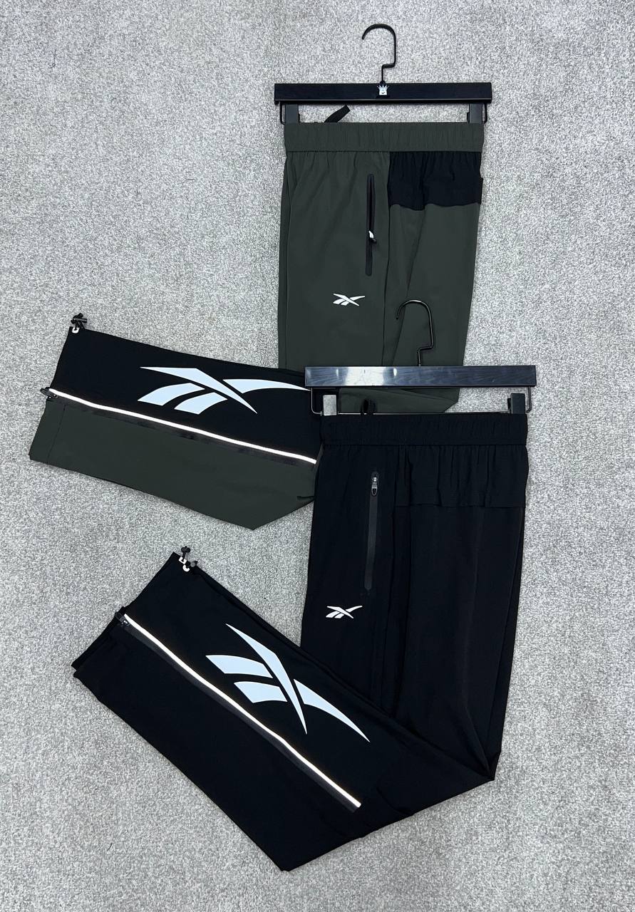 Новинка трико REEBOK HAS 🔥
Производство Фабричный Китай...