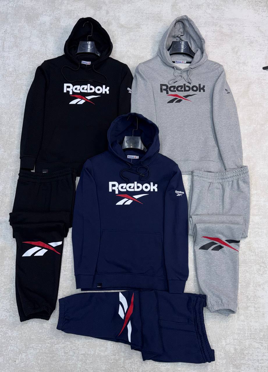 Толстовка худи 🆕
UNDER ARMOUR 🎉
Производств Фабричный К...